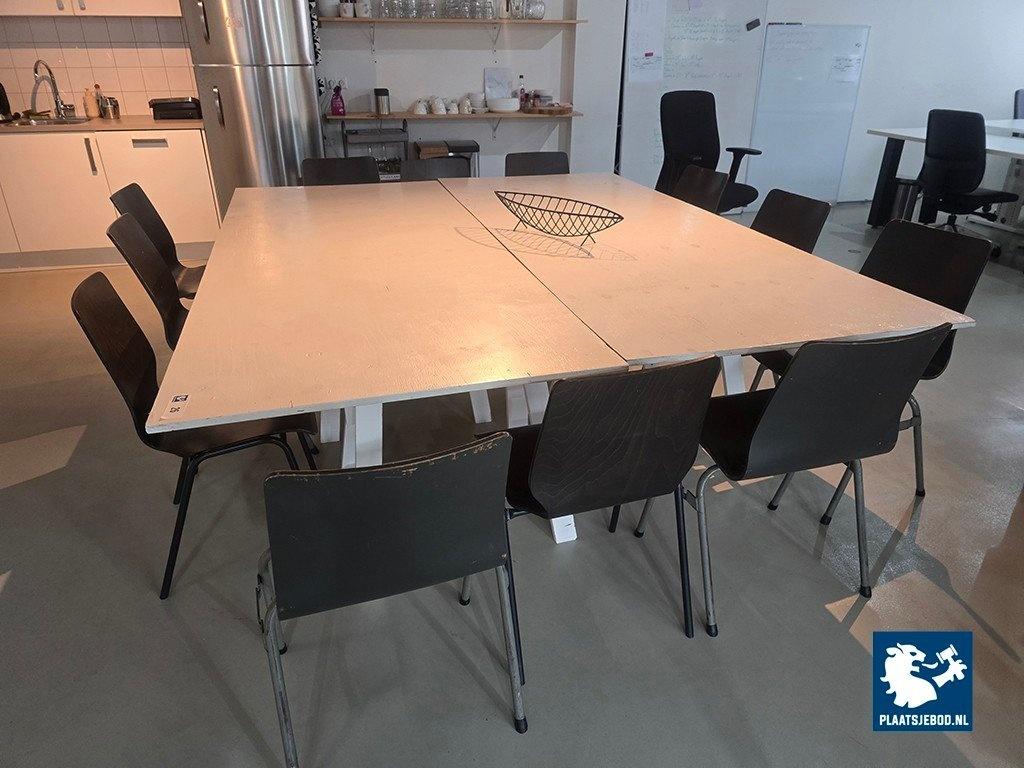 2 x Kantinetafel met diverse soorten stoelen – foto 3 – kavel bij Plaats Je Bod, Weesp