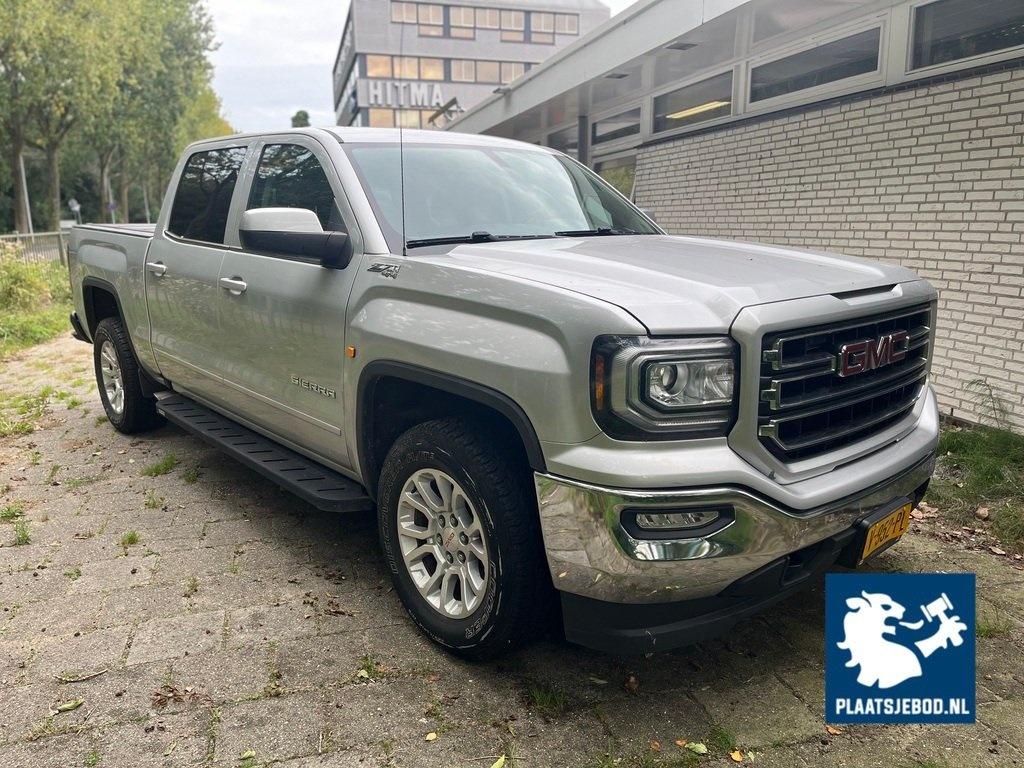 1 x GMC Sierra 1500 Pick-up, 5.3 V8, Z71 4x4 benzine en G3-gasinstallatie, kenteken V-952-PL – foto 4 – kavel bij Plaats Je Bod, Uithoorn