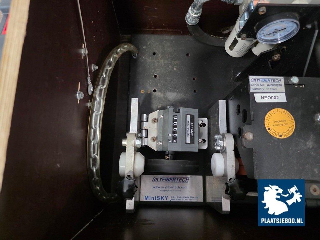 1 x MiniSKY glasvezelinblaasmachine Skyfibertec – foto 4 – kavel bij Plaats Je Bod, Uithoorn