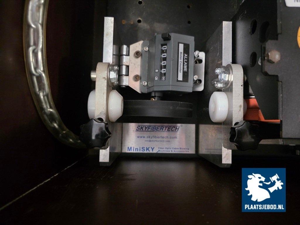 1 x MiniSKY glasvezelinblaasmachine Skyfibertec – foto 6 – kavel bij Plaats Je Bod, Uithoorn